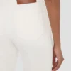 Alina stretchjeans in gewassen wit Alina stretchjeans in gewassen wit