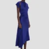 Asymmetrische jurk met twist in helder indigo Asymmetrische jurk met twist in helder indigo