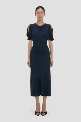 Bela midi-jurk in marineblauw Bela midi-jurk in marineblauw