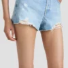 Distressed shorts in lichtblauwe wassing