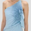 Gesmokte halterjurk in ionisch blauw Gesmokte halterjurk in ionisch blauw