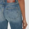 Julia stretchjeans in versleten blauwe wassing