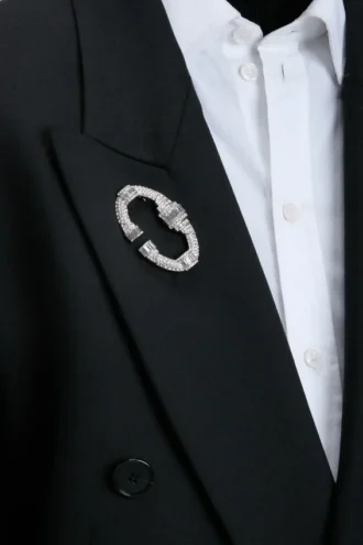 Kristallen broche