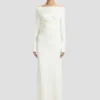Off-shoulder jurk in ivoor Off-shoulder jurk in ivoor