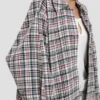 Ontspannen cocoon-shacket in blauw-rood geruit Ontspannen cocoon-shacket in blauw-rood geruit