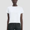 T-shirt met gekrompen pasvorm in wit T-shirt met gekrompen pasvorm in wit