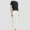 T-shirt met getailleerde pasvorm in marineblauw T-shirt met getailleerde pasvorm in marineblauw