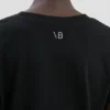 T-shirt met getailleerde pasvorm in zwart T-shirt met getailleerde pasvorm in zwart