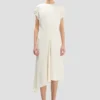 Twist-jurk met schouderdetails in ivoor