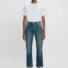 Victoria-jeans in middenblauw Victoria-jeans in middenblauw