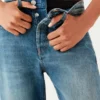 Victoria-jeans in middenblauw Victoria-jeans in middenblauw