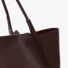 Victoria Travel Tote Bag in bordeauxrood leer